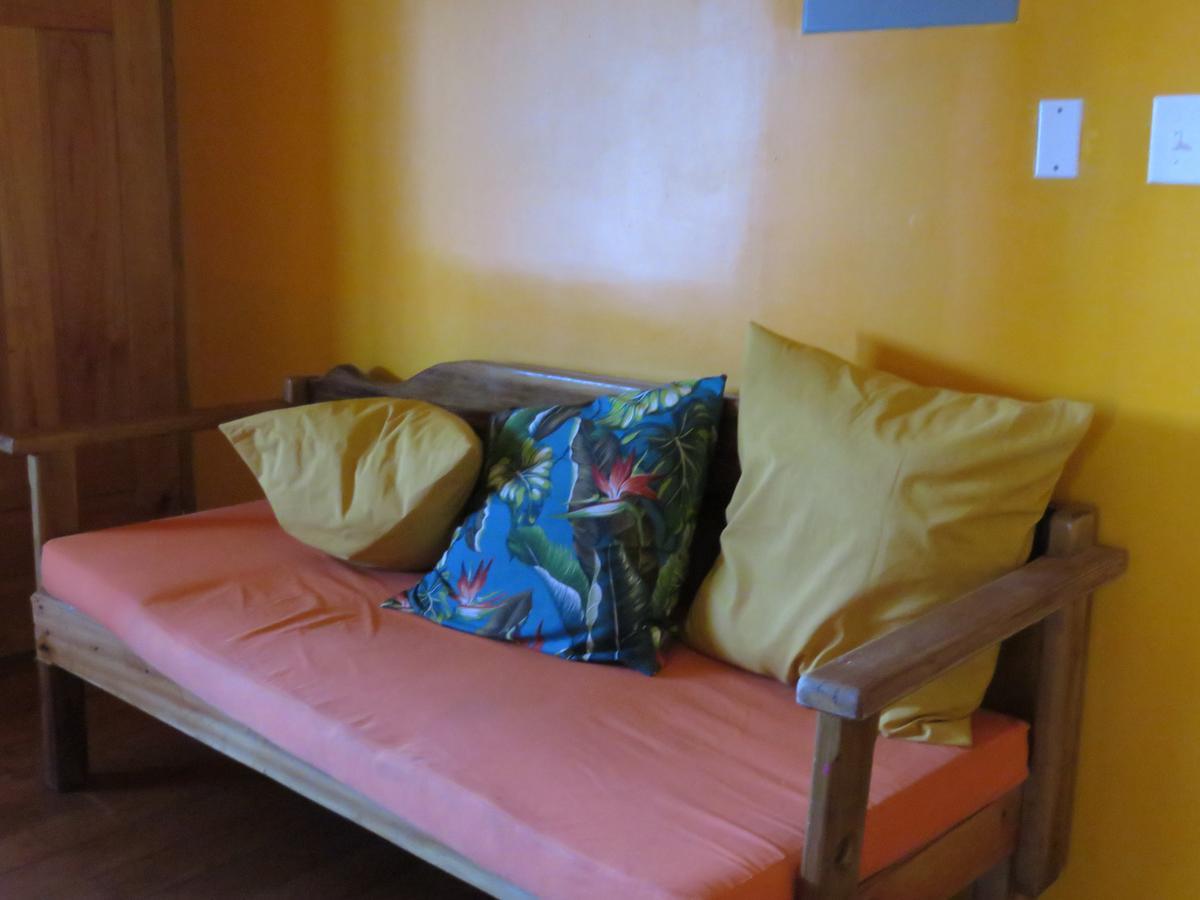 Hostel Mamallena Bocas Del Toro (Adults Only) المظهر الخارجي الصورة