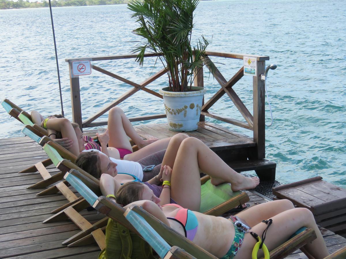 Hostel Mamallena Bocas Del Toro (Adults Only) المظهر الخارجي الصورة