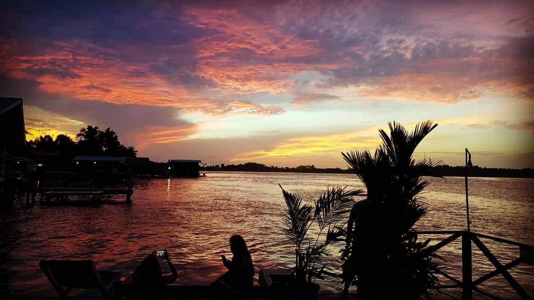 Hostel Mamallena Bocas Del Toro (Adults Only) المظهر الخارجي الصورة